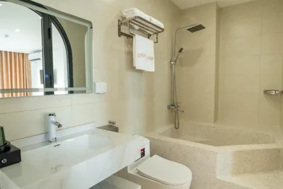 Azure Bay Hotel – Photos 3