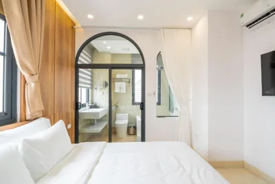 Azure Bay Hotel – Photos 16